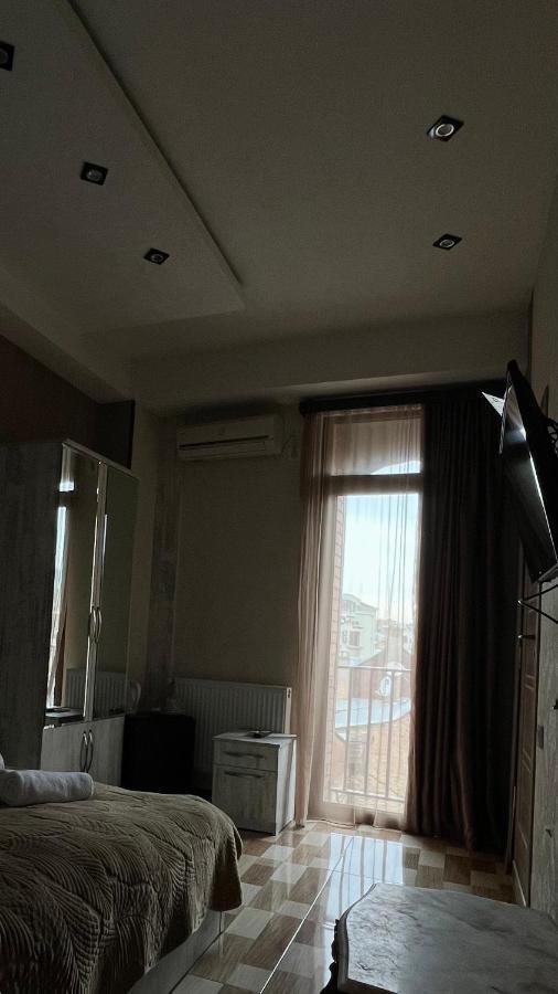 Hotel Tourist Tbilisi Exteriör bild