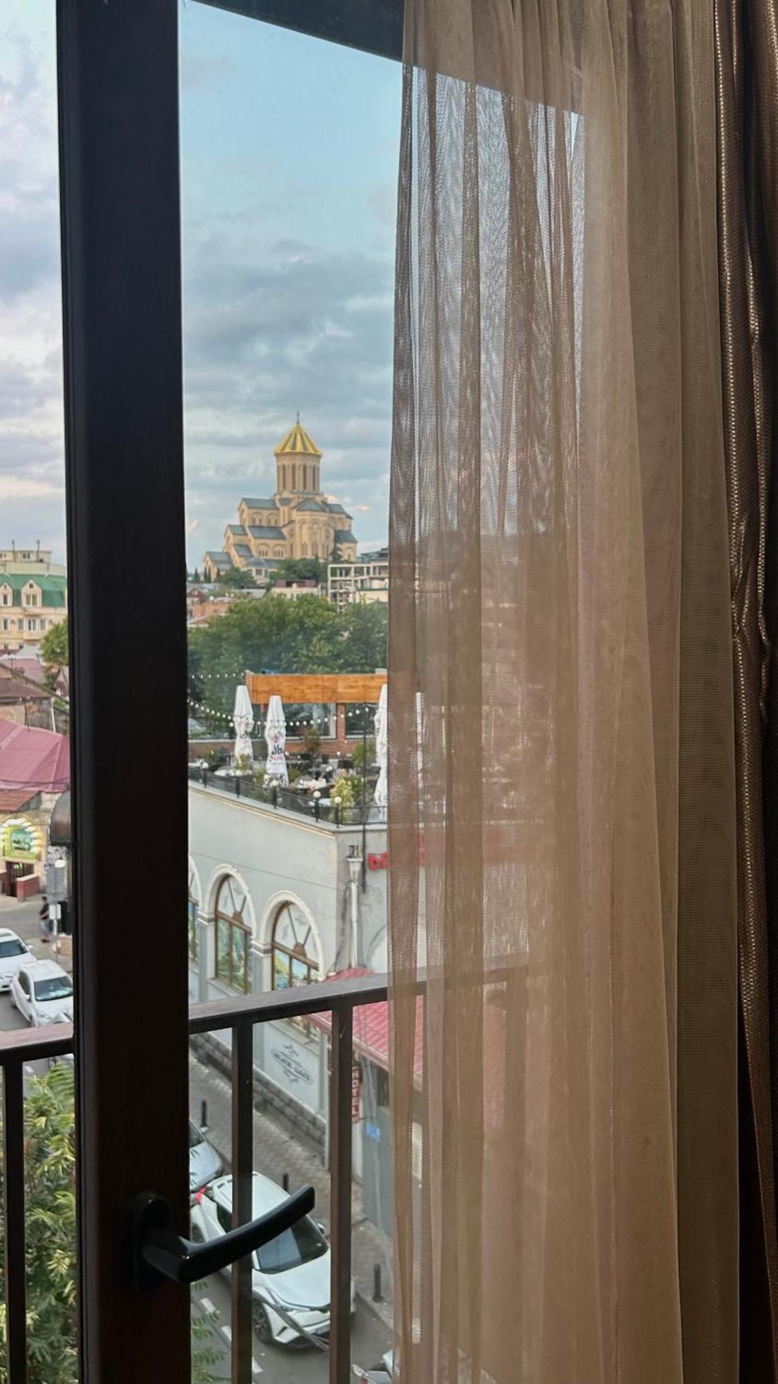 Hotel Tourist Tbilisi Exteriör bild